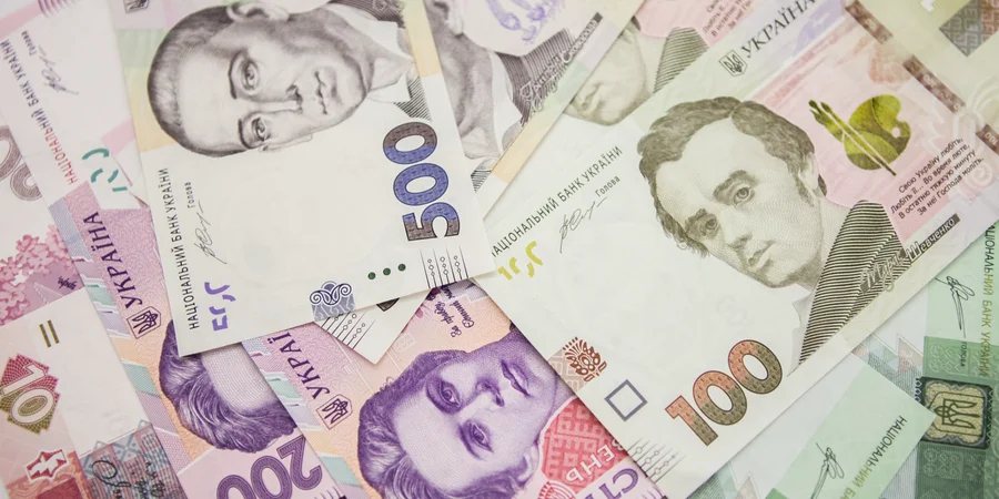 Долар оновив історичний максимум на міжбанку до 45,67 грн
