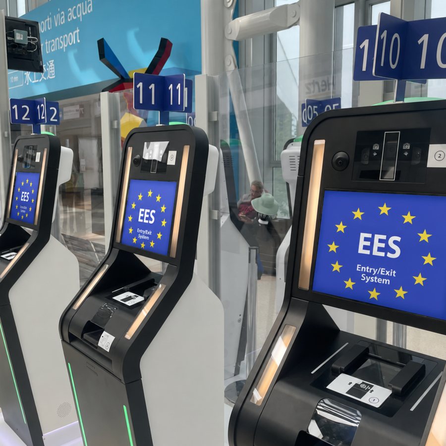 EES: у Франкфурті пікова черга зросла до 120 хвилин