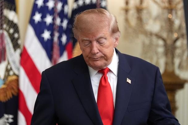 Трамп різко розкритикував Зеленського і заявив, що не хоче мати з ним справ