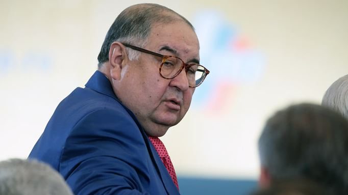 У Брюсселі шкодують про зняття санкцій з Усманова та Фрідмана