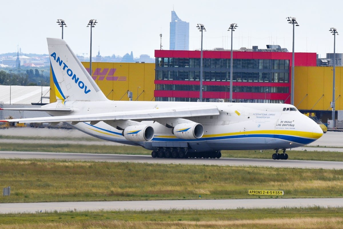 Die Zeit: дрон міг вдарити в крило українського Ан-124 у Лейпцигу