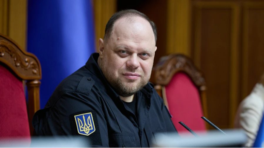 Зеленський присвоїв Стефанчуку ранг надзвичайного і повноважного посла