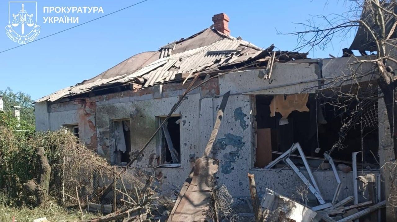 Російський обстріл Ізюма: загиблий і дев'ятеро поранених, серед них дитина