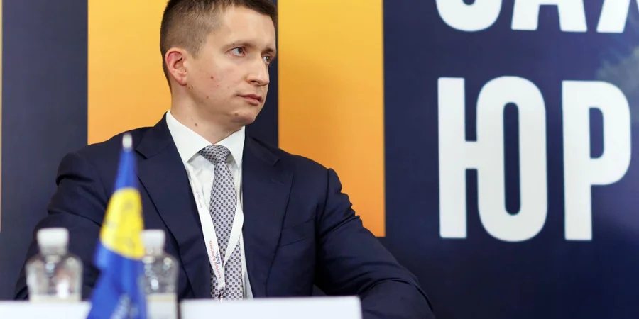 За посадовця Офісу президента Віктора Дубовика повністю внесли заставу у 7 млн грн