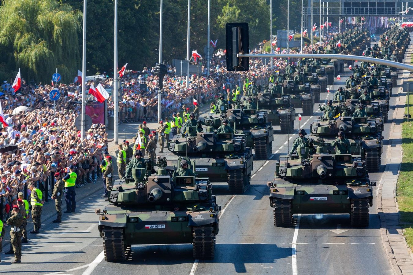 Україну не запросили на військовий парад у Варшаві — Суспільне